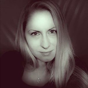 Meet your Posher, Magdalena